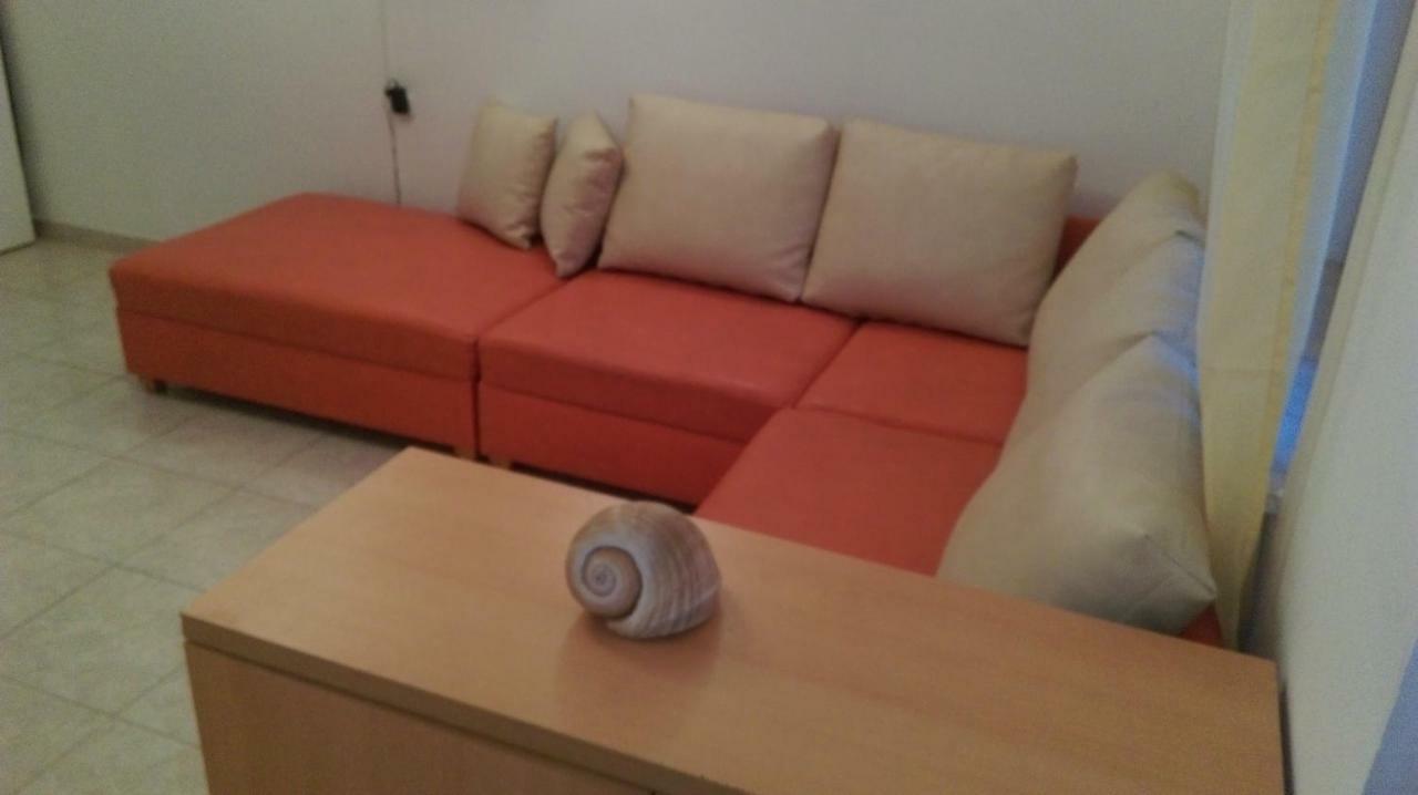 Apartman Restovic Bol Exterior foto